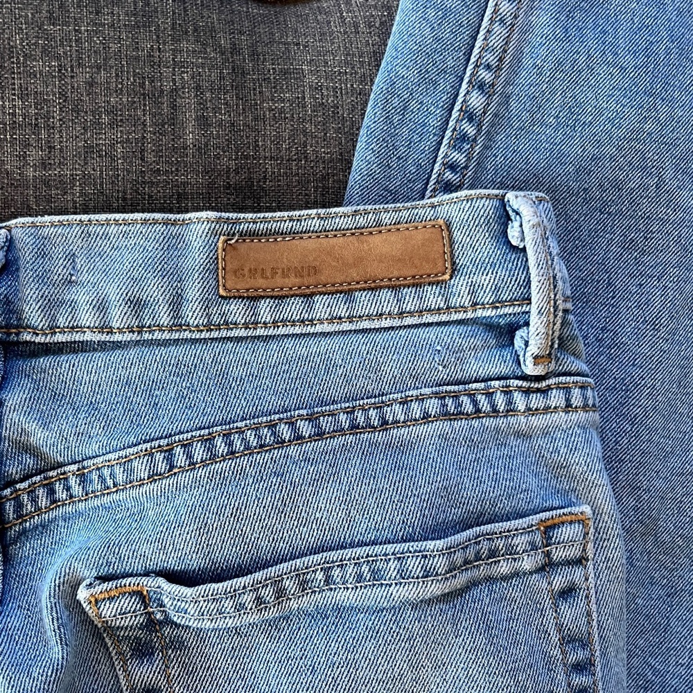 GRLFRND "Helena" Midrise straight leg jeans size 25 - Picture 4 of 9